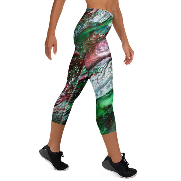 Yoga Capri Leggings Ancient Strata