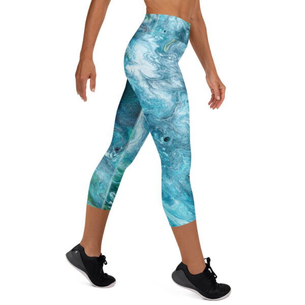 Yoga Capri Leggings Emerald Estuary